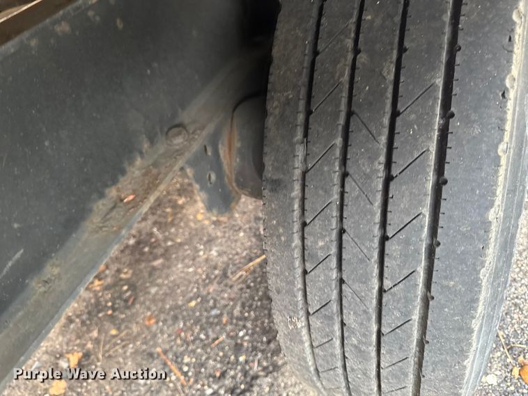 image for item EV5025 2017 Vermeer MC873SDT Heavy Low Profile vacuum excavator