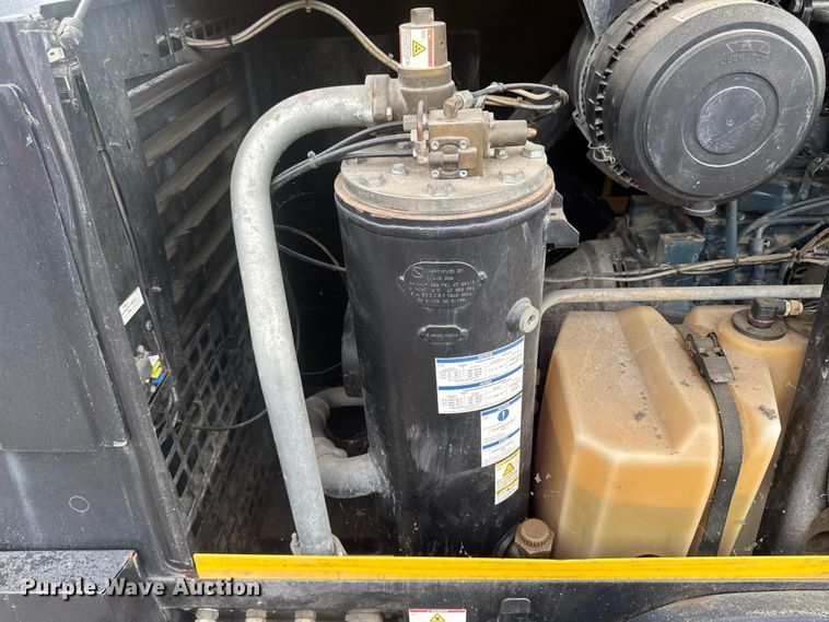 image for item EV5026 2014 Kaeser M100 air compressor