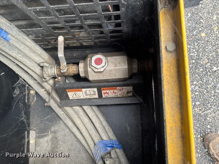 image for item EV5026 2014 Kaeser M100 air compressor