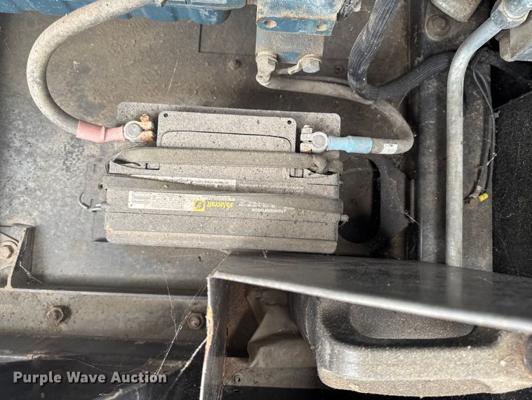 image for item EV5026 2014 Kaeser M100 air compressor