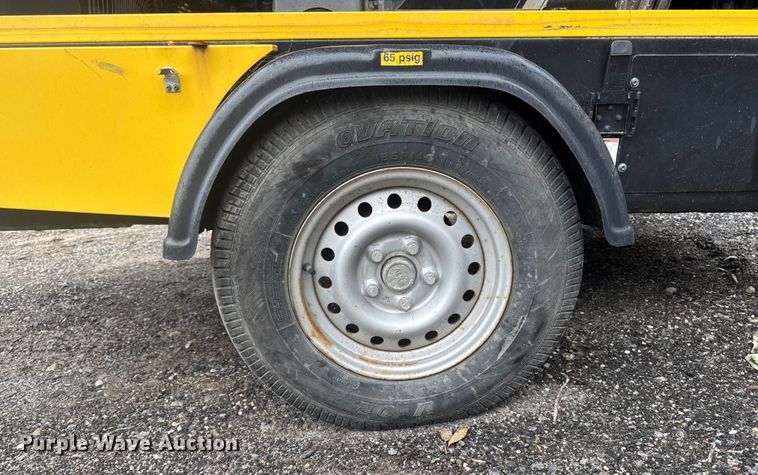 image for item EV5026 2014 Kaeser M100 air compressor