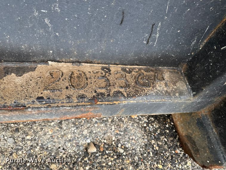 image for item EV5029 Roll-off dumpster