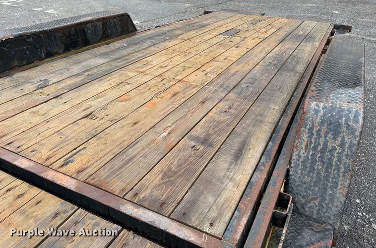 image for item EV5030 2019 Kaufman tilt deck equipment trailer