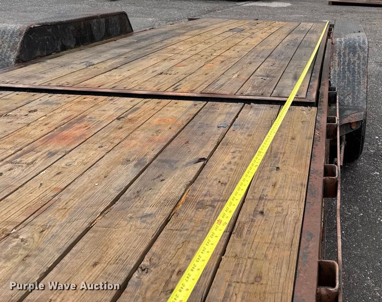 image for item EV5030 2019 Kaufman tilt deck equipment trailer