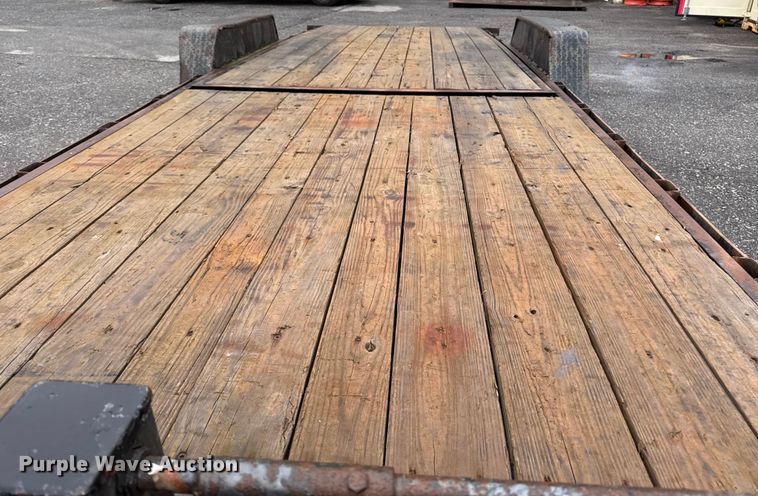 image for item EV5030 2019 Kaufman tilt deck equipment trailer