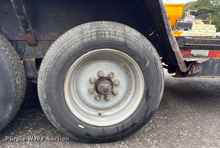 image for item EV5030 2019 Kaufman tilt deck equipment trailer