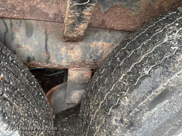 image for item EV5030 2019 Kaufman tilt deck equipment trailer