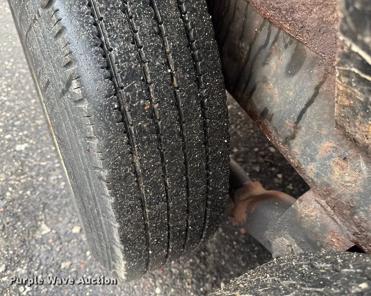 image for item EV5030 2019 Kaufman tilt deck equipment trailer