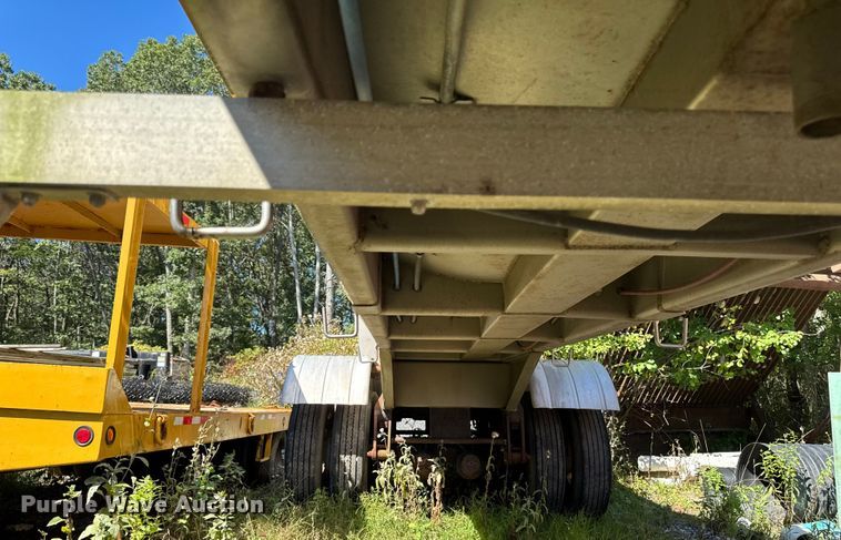 image for item EV5069 1986 Walker stainless TBTC-8002 vacuum trailer