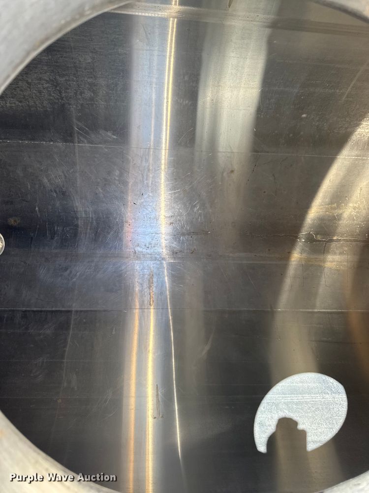 image for item EV5069 1986 Walker stainless TBTC-8002 vacuum trailer