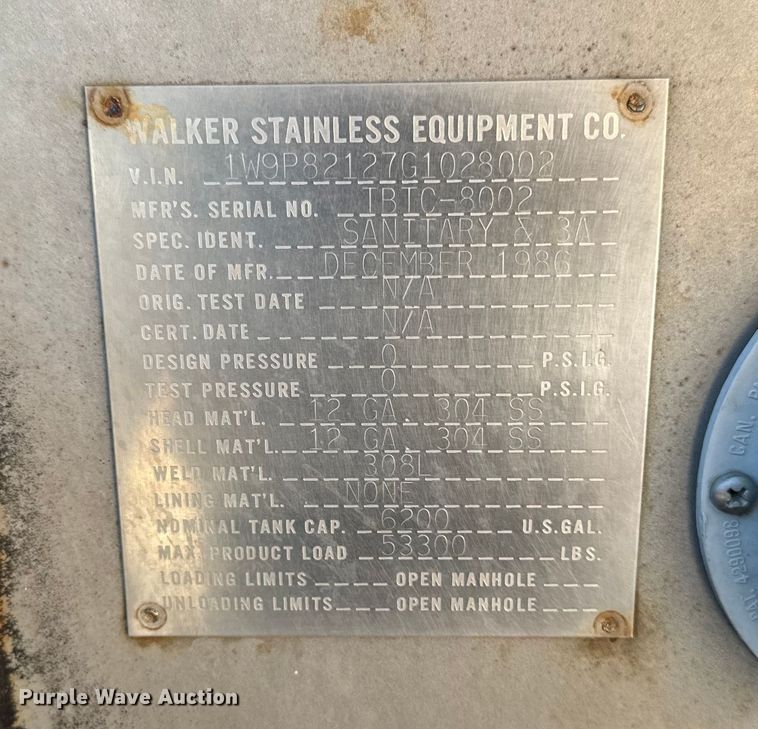 image for item EV5069 1986 Walker stainless TBTC-8002 vacuum trailer