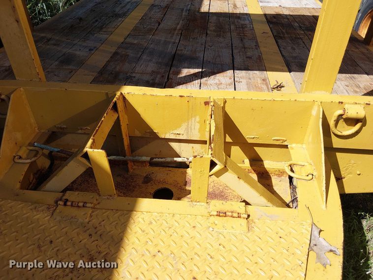 image for item EV5071 1998 Interstate equipment trailer