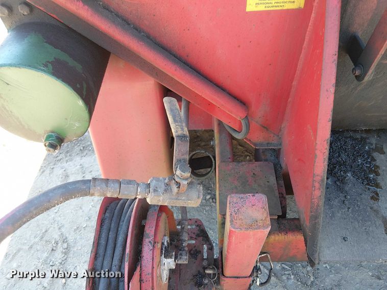 image for item EV5072 2018 Falcon pothole patcher