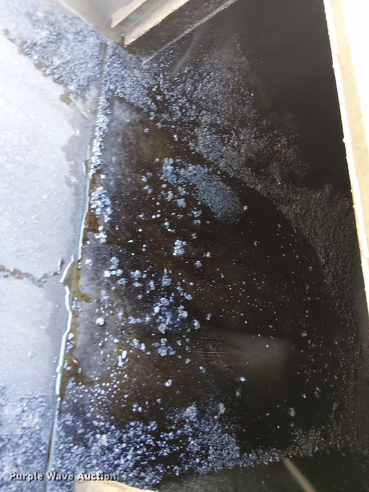 image for item EV5072 2018 Falcon pothole patcher