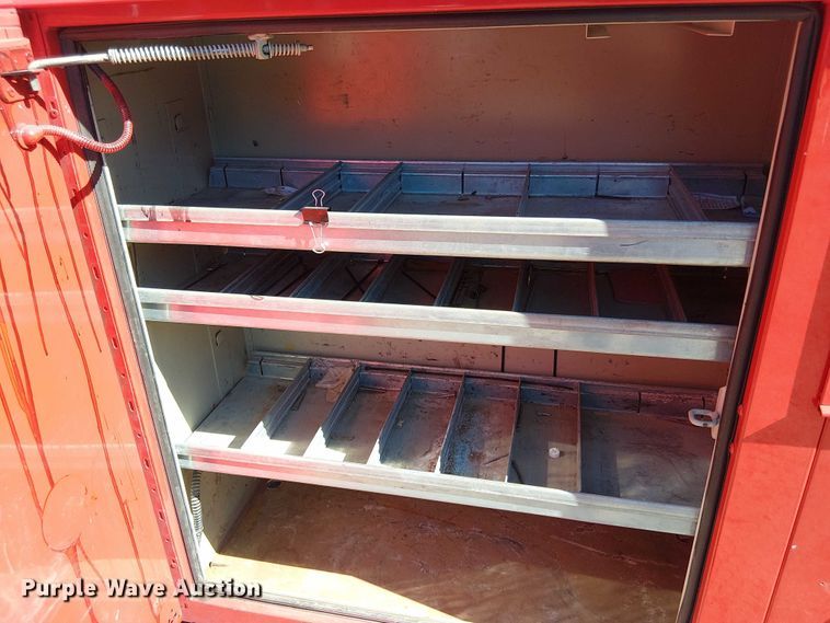 image for item EV5074 2022 Ford F350 Super Duty SuperCab utility bed pickup truck