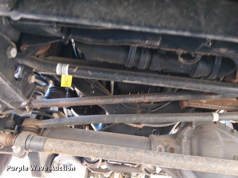 image for item EV5074 2022 Ford F350 Super Duty SuperCab utility bed pickup truck