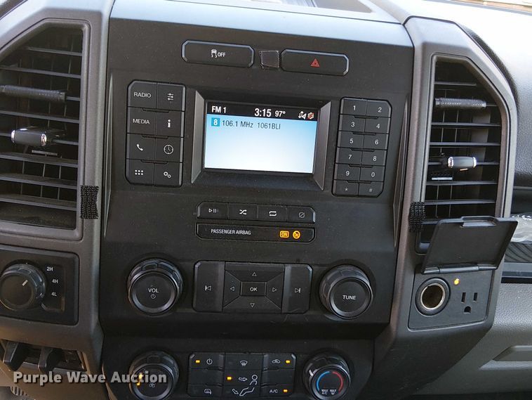 image for item EV5074 2022 Ford F350 Super Duty SuperCab utility bed pickup truck