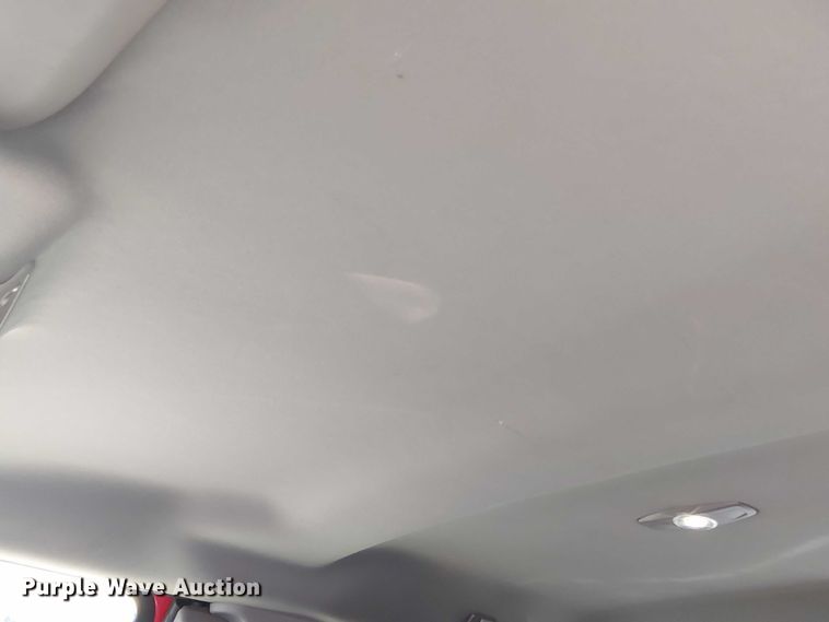 image for item EV5074 2022 Ford F350 Super Duty SuperCab utility bed pickup truck