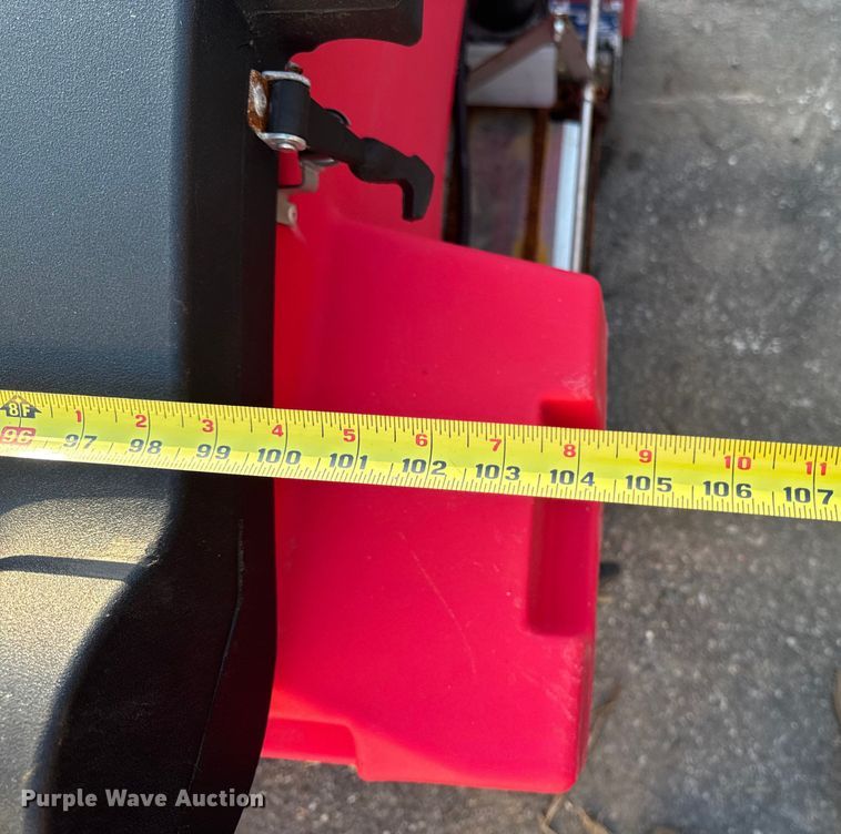 image for item EV5082 Western Tornado 1.8 YD3 spreader