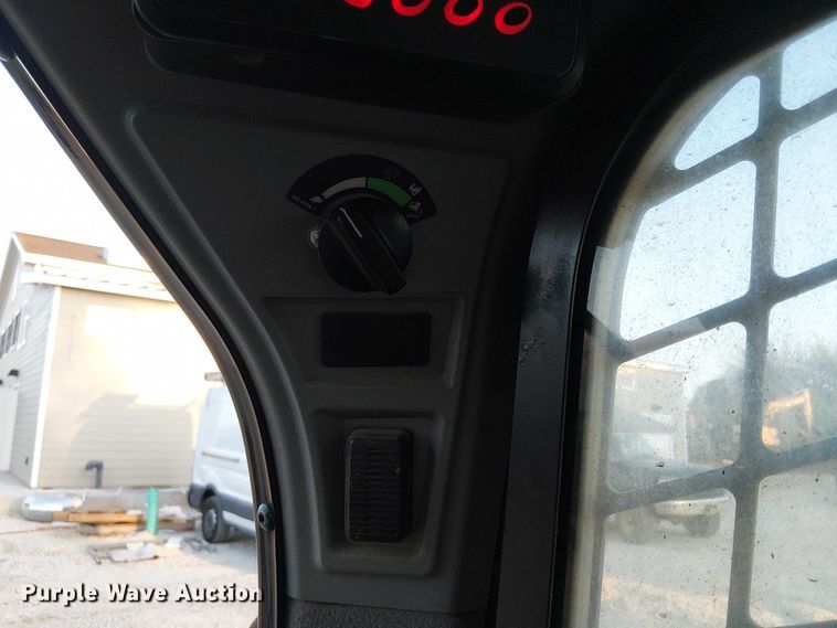 image for item EV5084 2019 Caterpillar 299D2 tracked skid steer loader