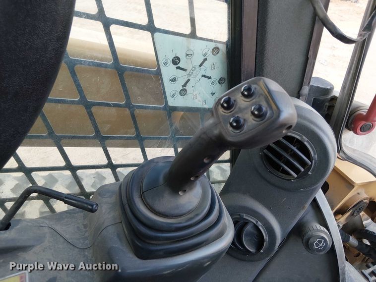 image for item EV5084 2019 Caterpillar 299D2 tracked skid steer loader