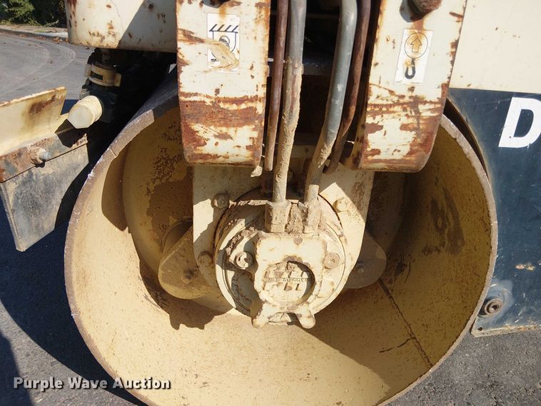image for item EV5085 Ingersoll Rand DD-16 double drum vibratory roller