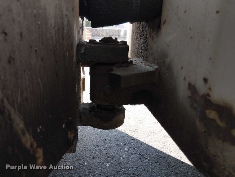 image for item EV5085 Ingersoll Rand DD-16 double drum vibratory roller