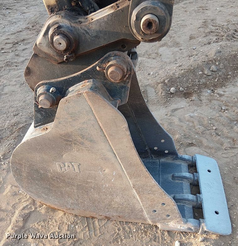 image for item EV5086 2021 Caterpillar 306 CR mini excavator