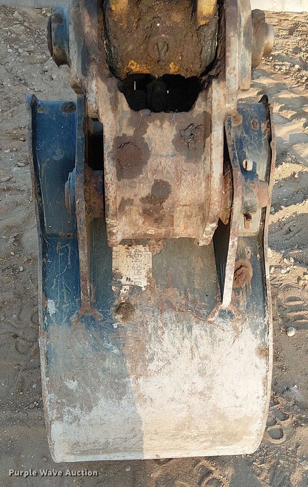 image for item EV5086 2021 Caterpillar 306 CR mini excavator