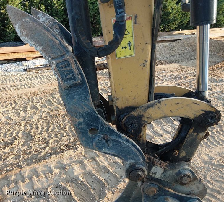 image for item EV5086 2021 Caterpillar 306 CR mini excavator