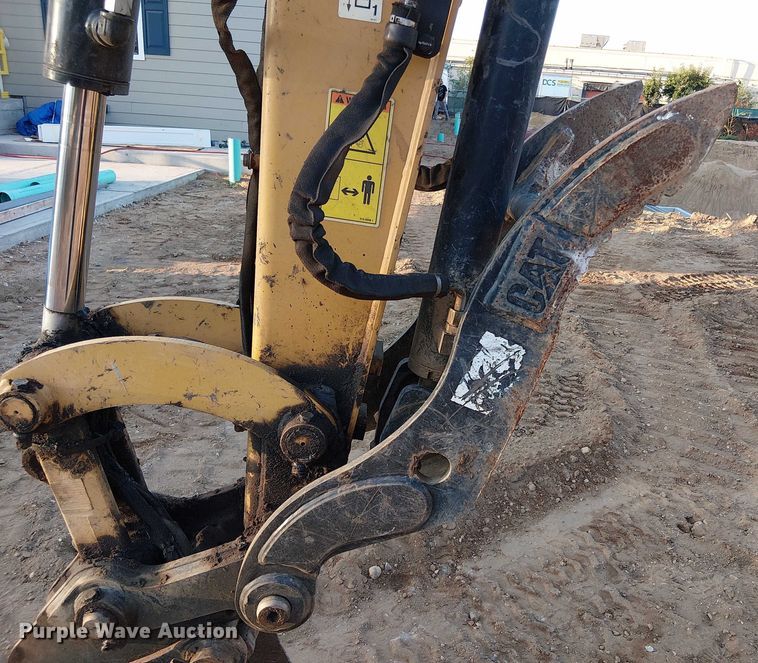 image for item EV5086 2021 Caterpillar 306 CR mini excavator