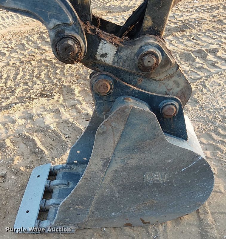 image for item EV5086 2021 Caterpillar 306 CR mini excavator