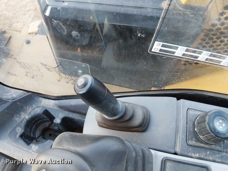 image for item EV5086 2021 Caterpillar 306 CR mini excavator