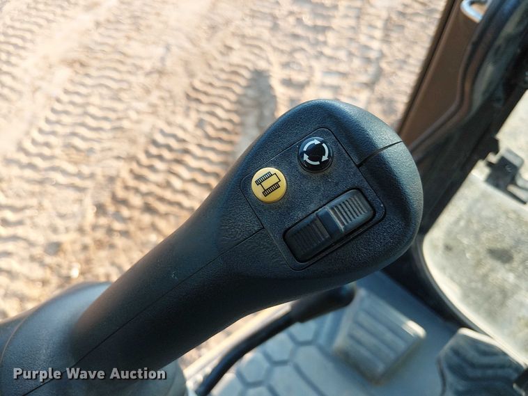 image for item EV5086 2021 Caterpillar 306 CR mini excavator