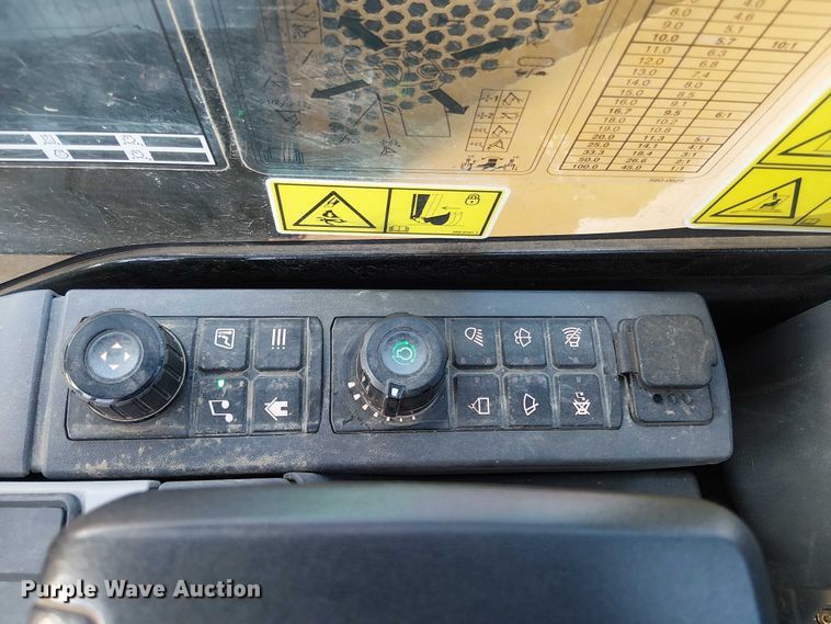 image for item EV5086 2021 Caterpillar 306 CR mini excavator