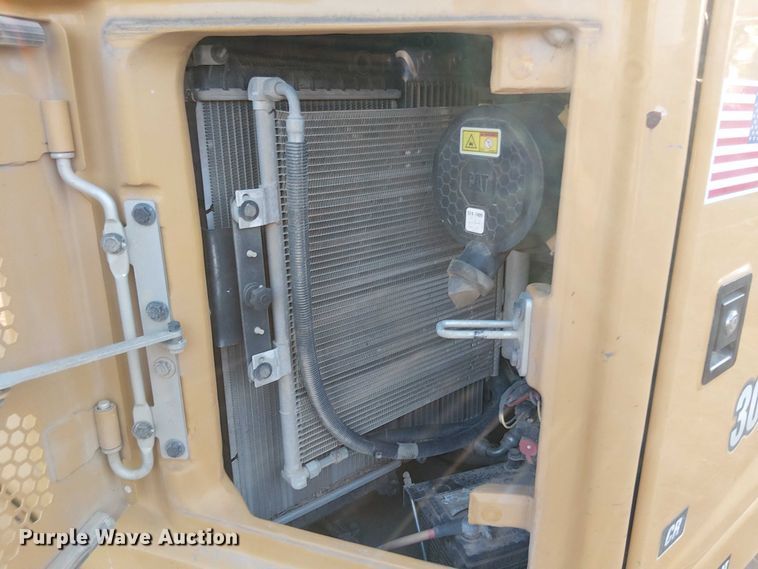 image for item EV5086 2021 Caterpillar 306 CR mini excavator