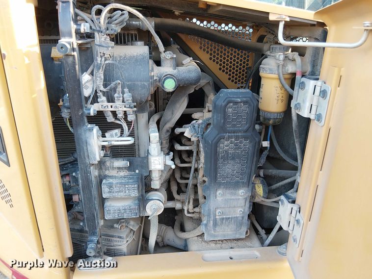 image for item EV5086 2021 Caterpillar 306 CR mini excavator