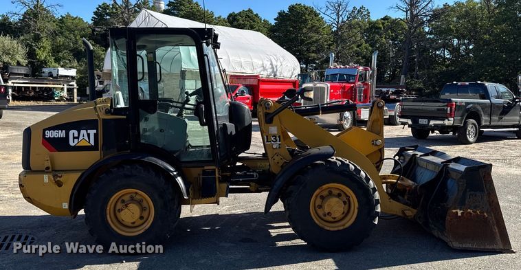 CARGADOR FRONTAL 2018 CATERPILLAR 906M