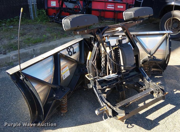 image for item EV5107 SnowEx XtremeV snow plow