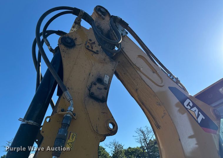 image for item EV5115 2018 Caterpillar 430F2 backhoe