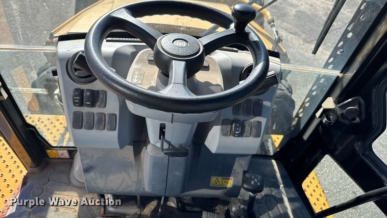 image for item EV5115 2018 Caterpillar 430F2 backhoe