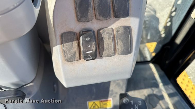 image for item EV5115 2018 Caterpillar 430F2 backhoe