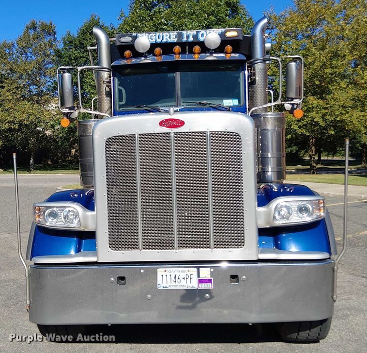 image for item EV5117 2021 Peterbilt 389 dump truck
