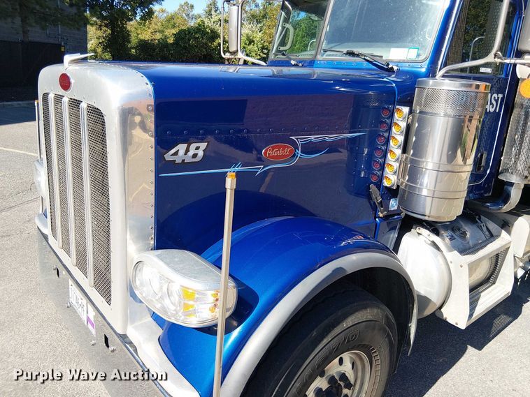 image for item EV5117 2021 Peterbilt 389 dump truck