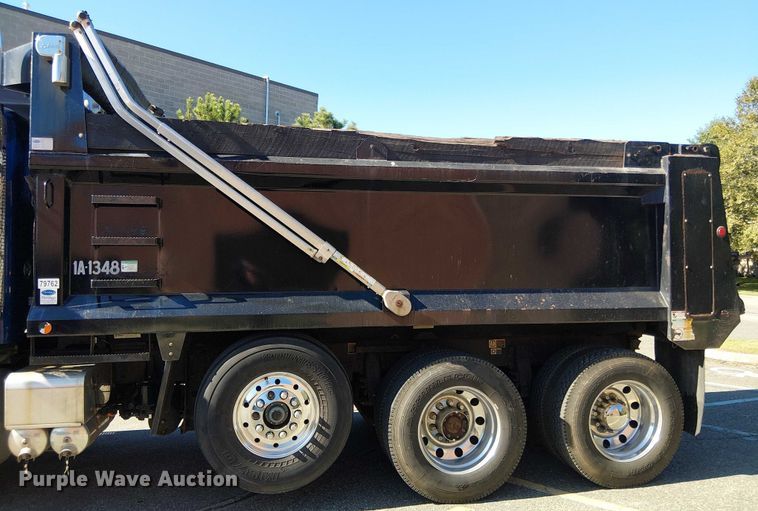 image for item EV5117 2021 Peterbilt 389 dump truck