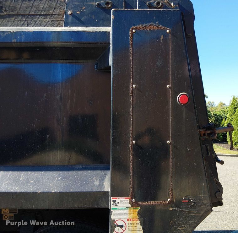 image for item EV5117 2021 Peterbilt 389 dump truck