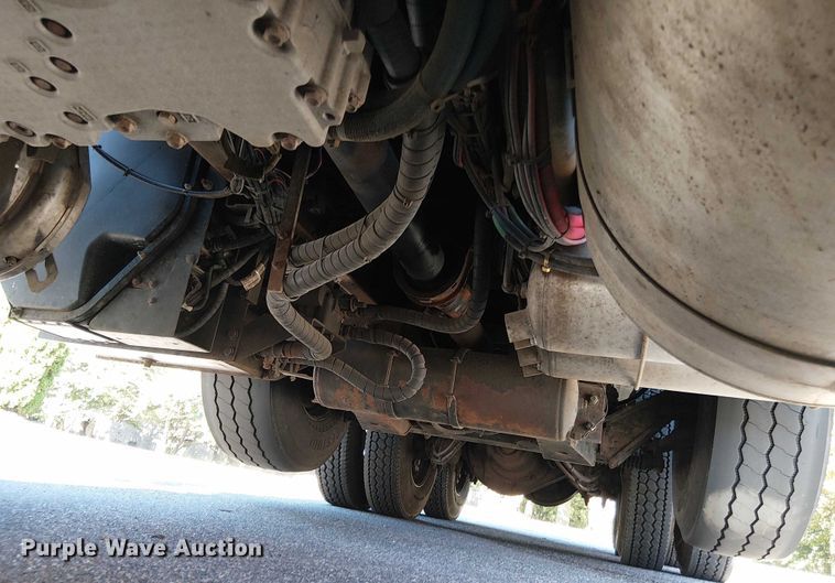 image for item EV5117 2021 Peterbilt 389 dump truck