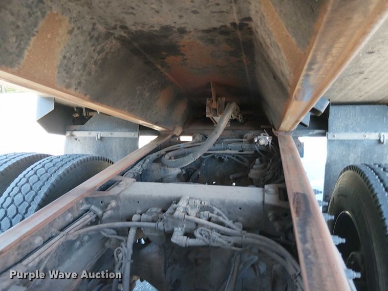 image for item EV5117 2021 Peterbilt 389 dump truck