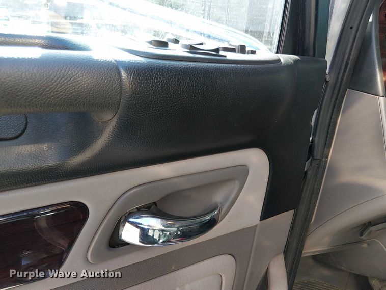 image for item EV5117 2021 Peterbilt 389 dump truck