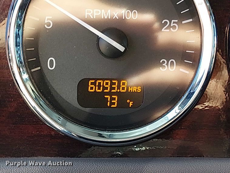 image for item EV5117 2021 Peterbilt 389 dump truck